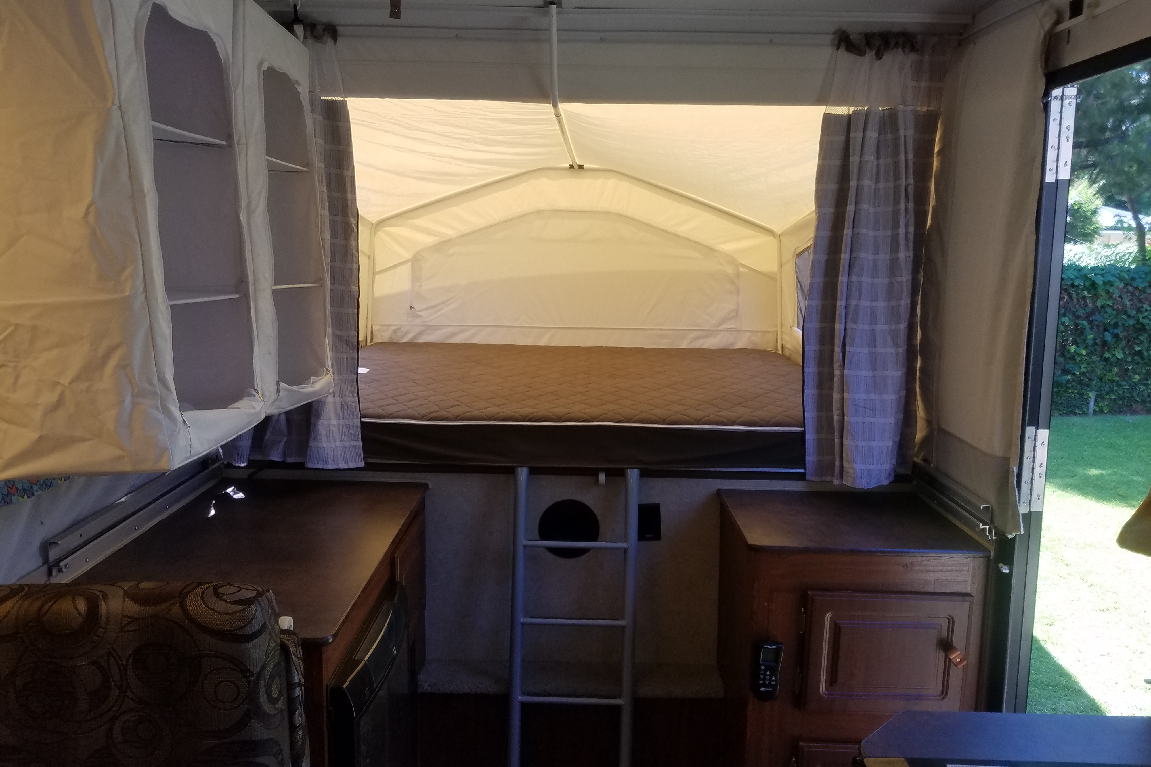 J&M's Rockwood HW 277 Tent Trailer