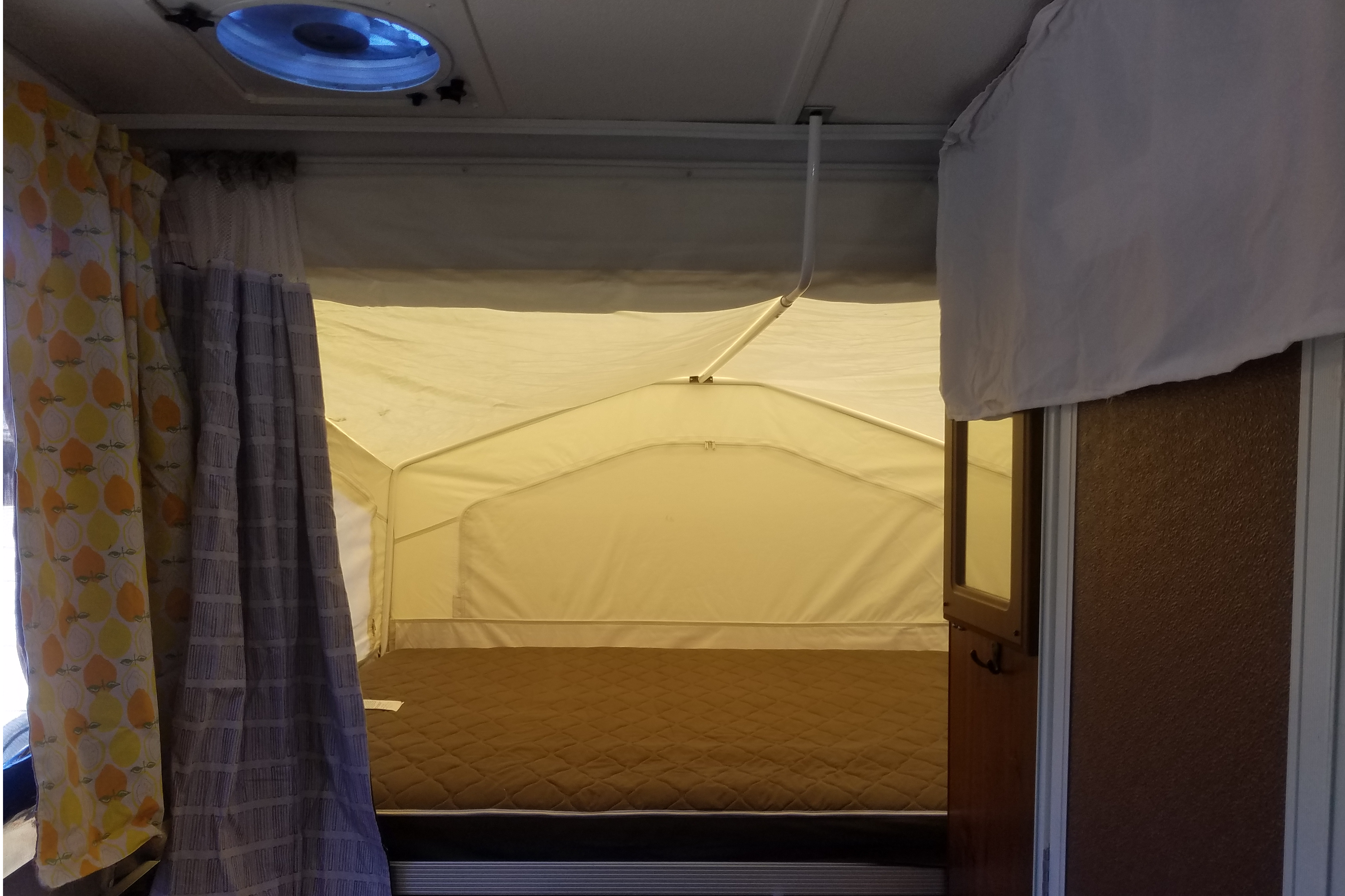 J&M's Rockwood HW 277 Tent Trailer
