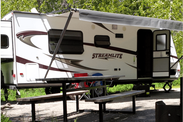 Henry's Gulf Stream Streamlite Ultra Light Travel Trailer