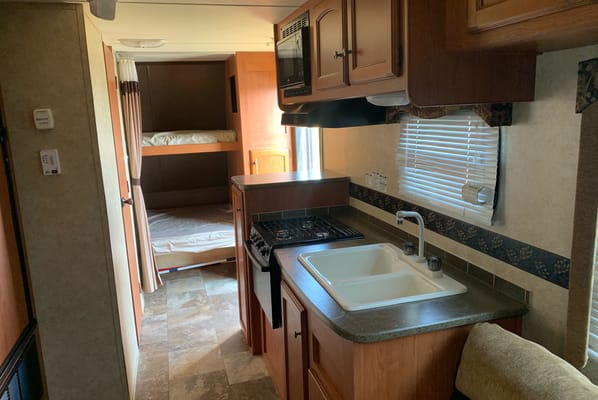 Henry's Gulf Stream Streamlite Ultra Light Travel Trailer