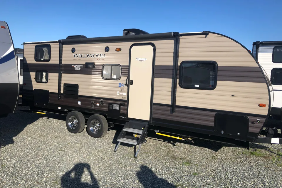 Angus's Forest River Wild wood Travel Trailer