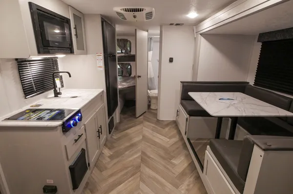 Forest River Wildwood FSX 178BHSK Travel Trailer