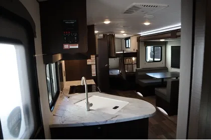 Jeremy's Keystone Springdale 282bh Travel Trailer