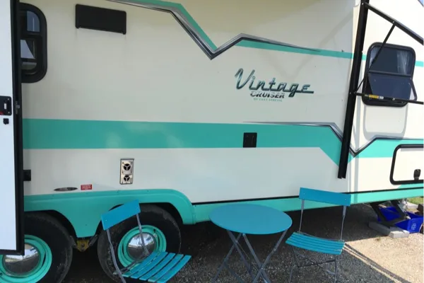 Steve's Gulf Stream Vintage Cruiser Travel Trailer