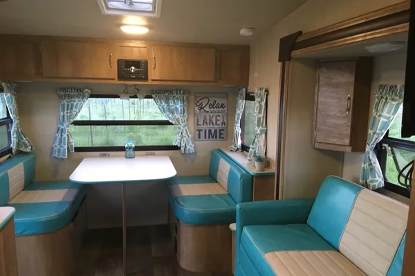 Steve's Gulf Stream Vintage Cruiser Travel Trailer