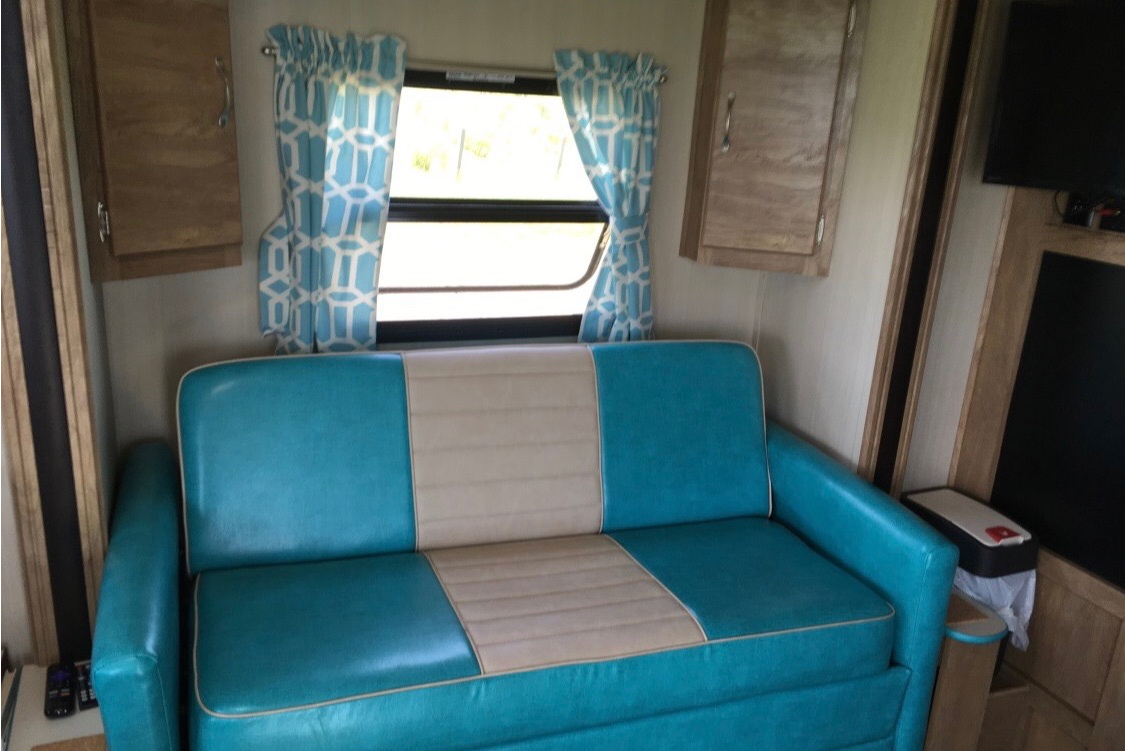 Steve's Gulf Stream Vintage Cruiser Travel Trailer