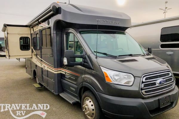 Winnebago Fuse 23T Class C