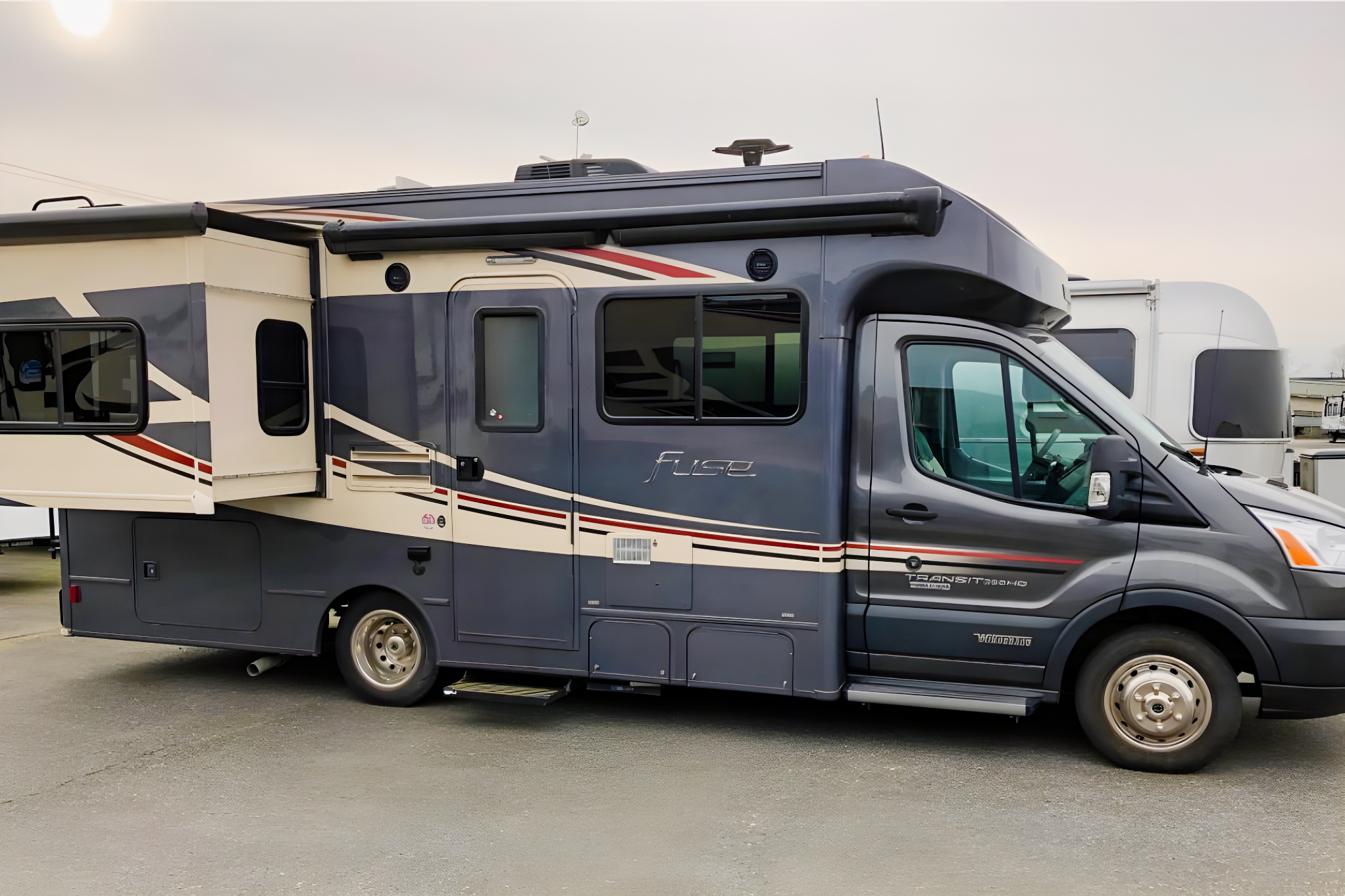 Winnebago Fuse 23T Class C