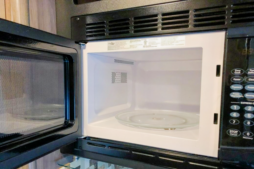 Winnebago Fuse 23T Class C