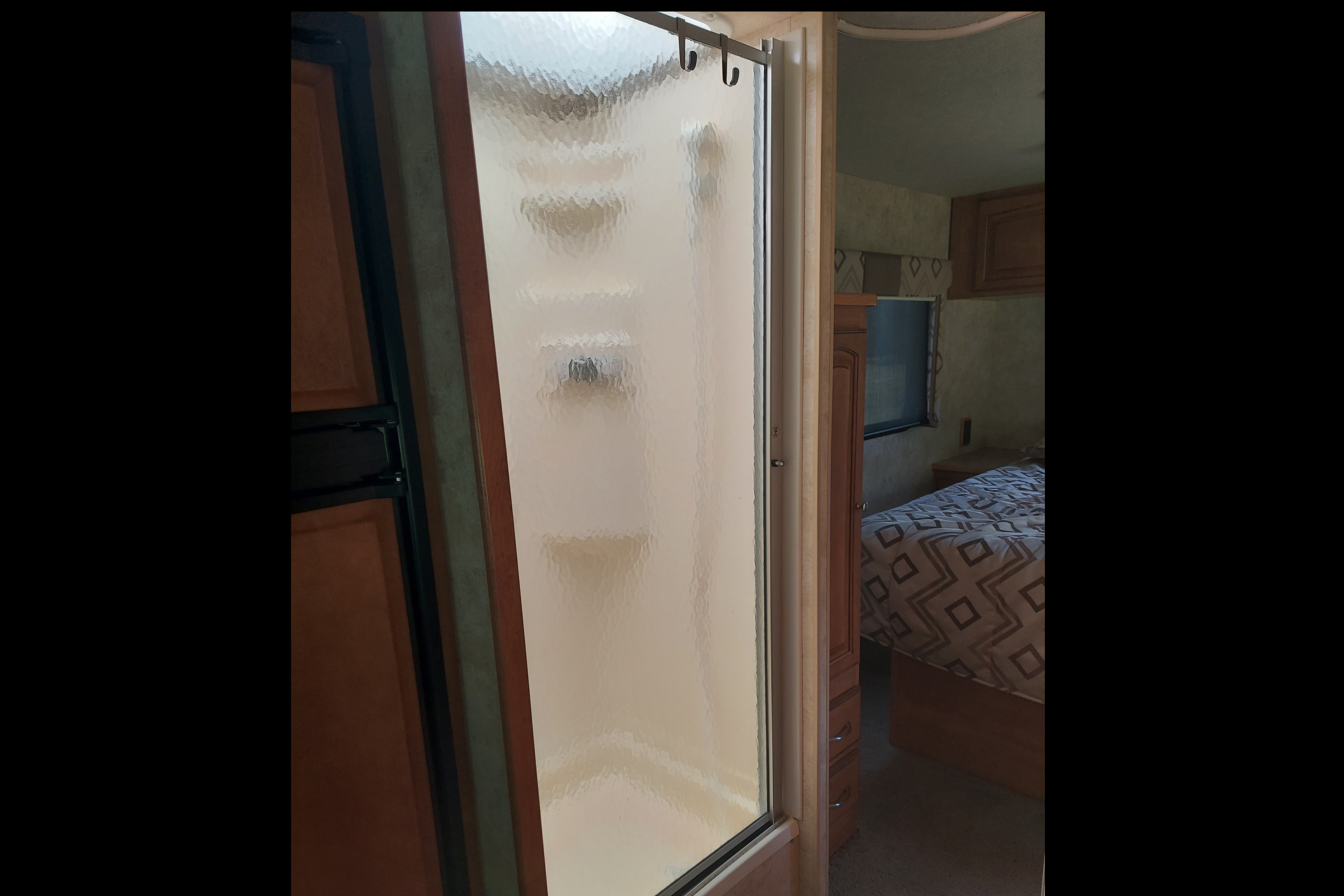 2011 Winnebago Access Class C
