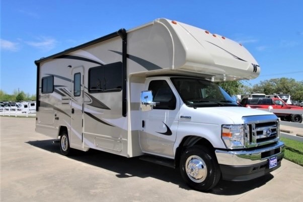 Winnebago Minnie Winnie 25B Classe C