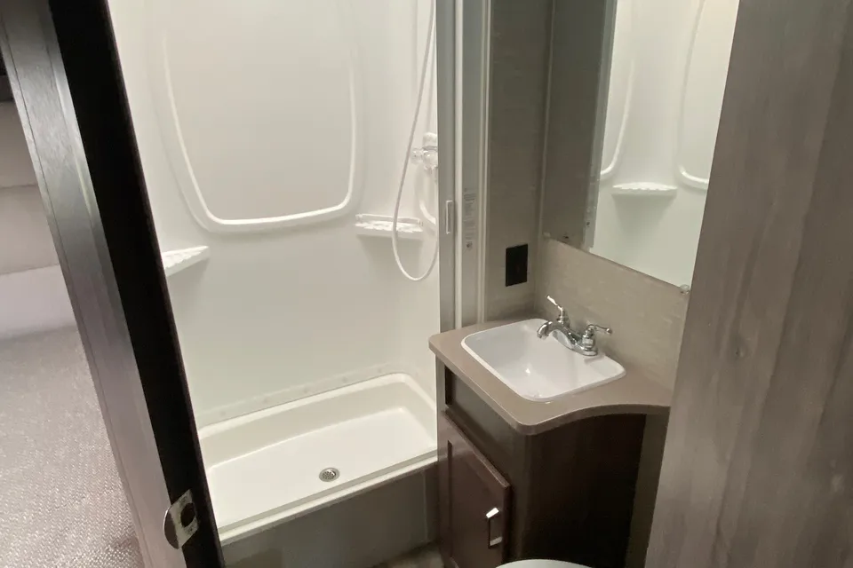 Winnebago Minnie Winnie 25B Classe C