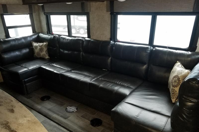 Highland Ridge Open Range 3X427BHS Fifth Wheel with Optional Wi-Fi