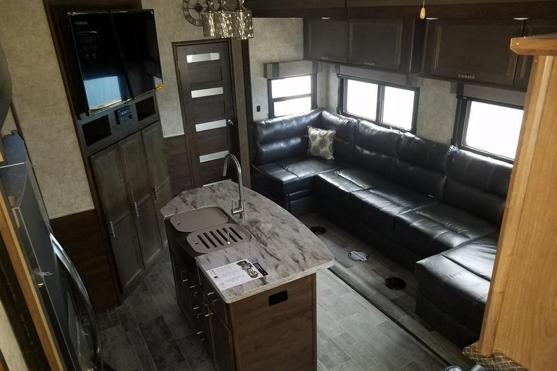 Highland Ridge Open Range 3X427BHS Fifth Wheel with Optional Wi-Fi
