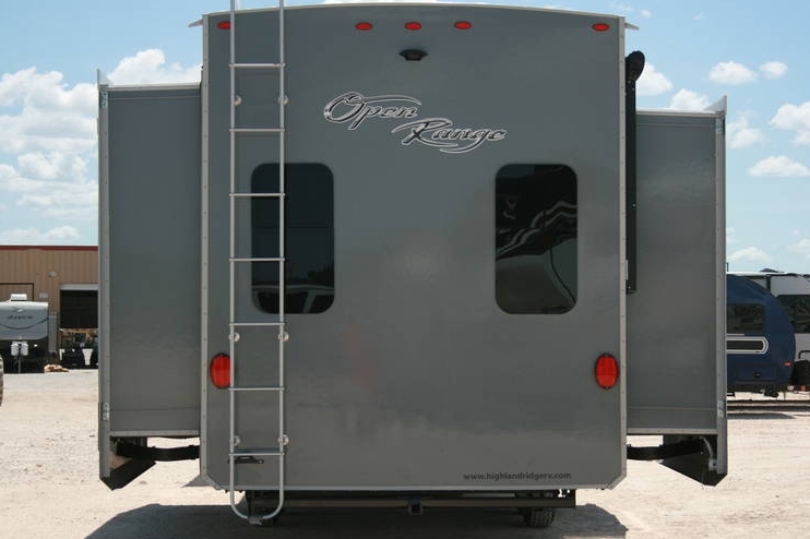 Highland Ridge Open Range 3X427BHS Fifth Wheel with Optional Wi-Fi