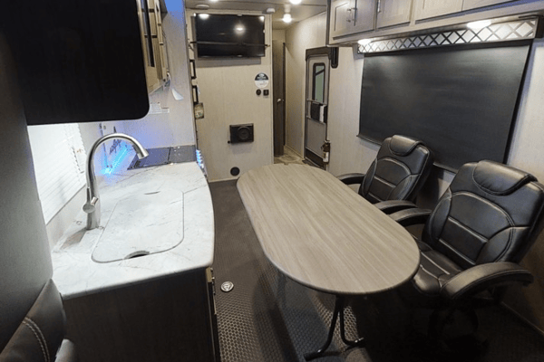 Robert's Coachmen Adrenaline Toy Hauler