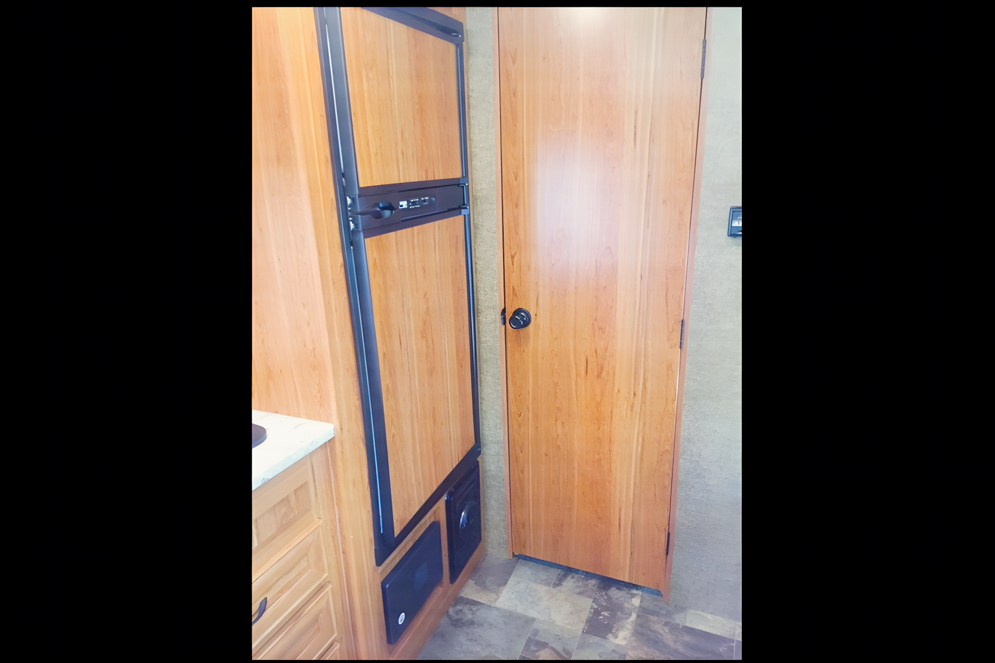 Ron's Rental's Starcraft AR-One 20BHLE Travel Trailer