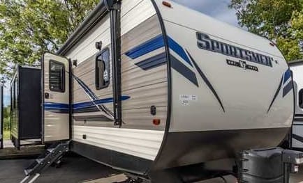 Brand New Luxary RV- Perfect for Kids!