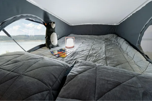 Winnebago Solis The Twilight Chaser from Beach to Slopes! - 4 seatbelts Sleeps 6