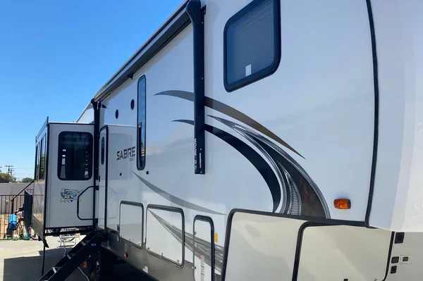 James's Forest River Saber 36BHQ Fifth Wheel