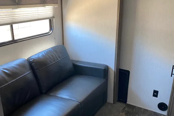 James's Forest River Saber 36BHQ Fifth Wheel