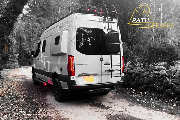 Unleash Your Inner Adventurer with Van Gogh: The Ultimate 4x4 Winnebago Revel Glampervan Experience!