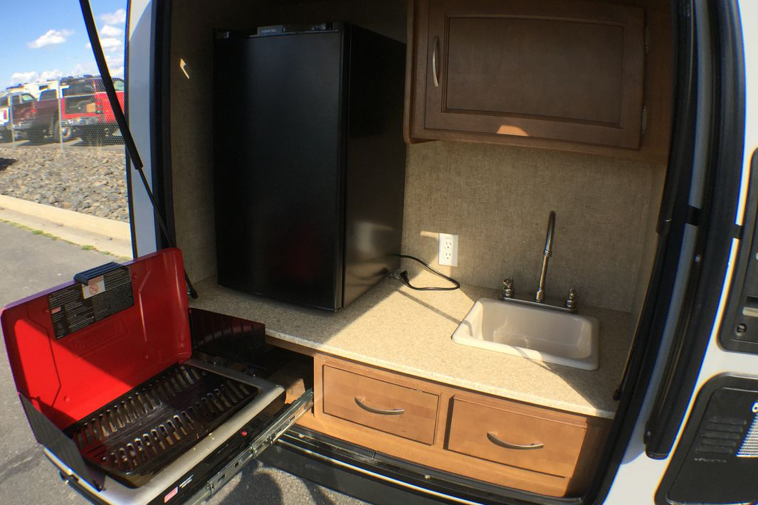 Beautiful Apex trailer for rent