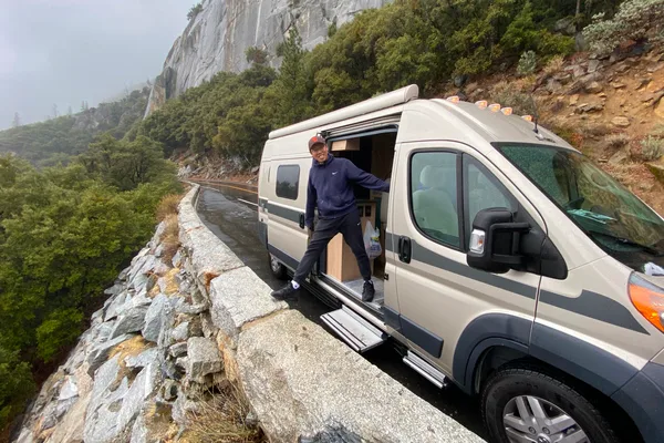 Hymer Aktiv 2.0 Class B-4 seats, 4 sleeps