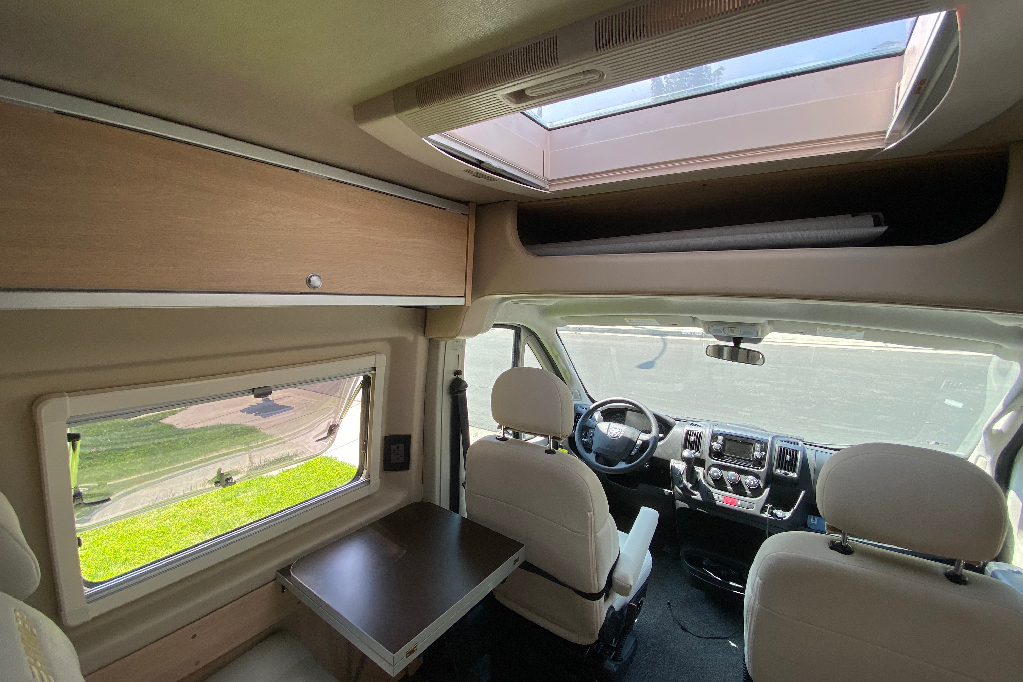 Hymer Aktiv 2.0 Class B-4 seats, 4 sleeps