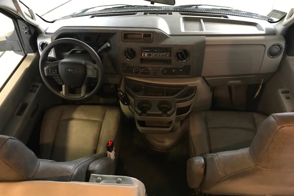 MP Location M81 Conquest 6237 2021 22 pieds