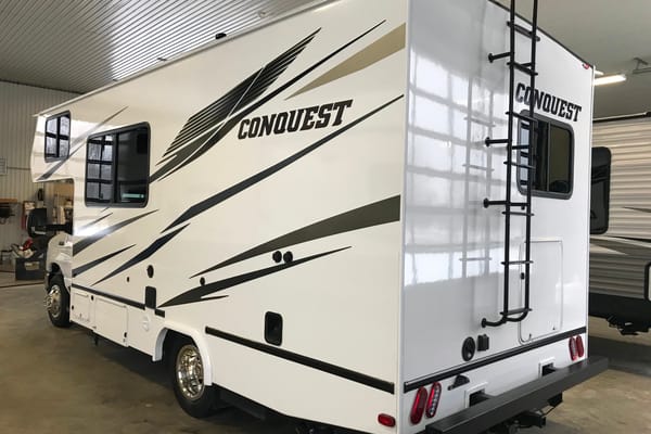 MP Location M81 Conquest 6237 2021 22 pieds