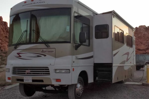 Arie's Winnebago Bunk house 35ft Class A