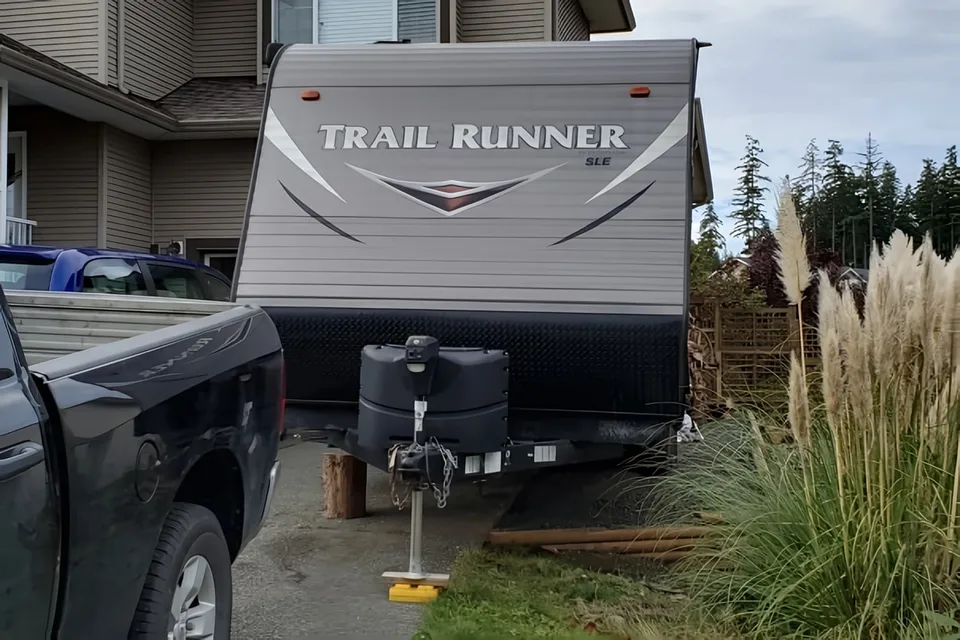 M & B's Heartland Trailrunner