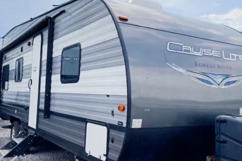 Shawhan Family Frenchies Forest River 251ssxl Toy Hauler
