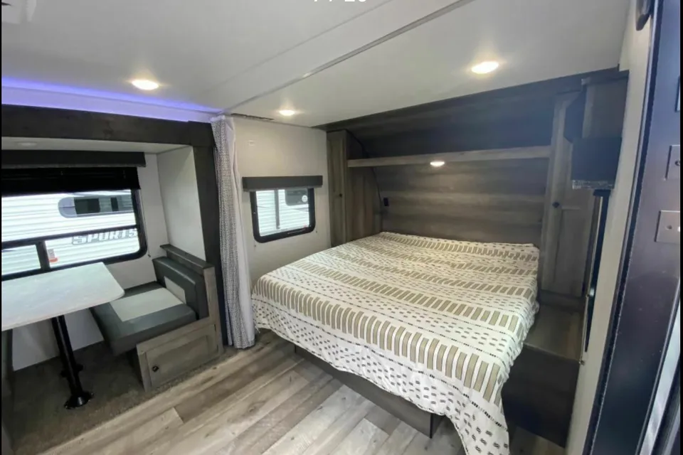 Jeff's 2021 SPORTSMEN 231BHKLE  Travel Trailer