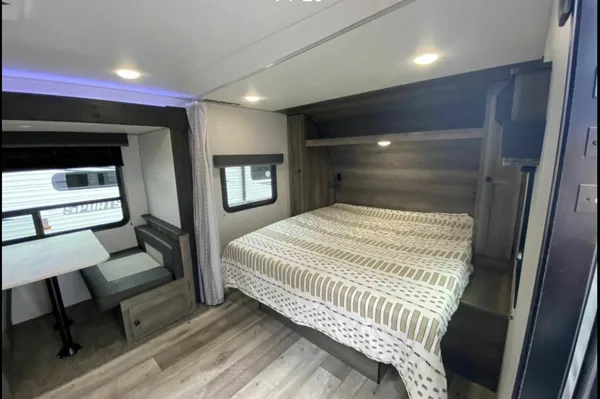 Jeff's 2021 SPORTSMEN 231BHKLE Travel Trailer