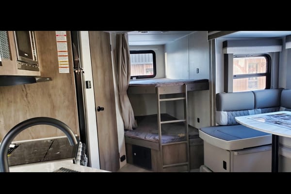 Salem cruise 240BHXL Travel Trailer 2021