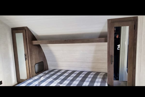 Salem cruise 240BHXL Travel Trailer 2021