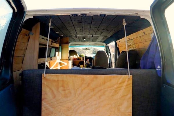 Traveling Hermit-New Age Travel and Services
