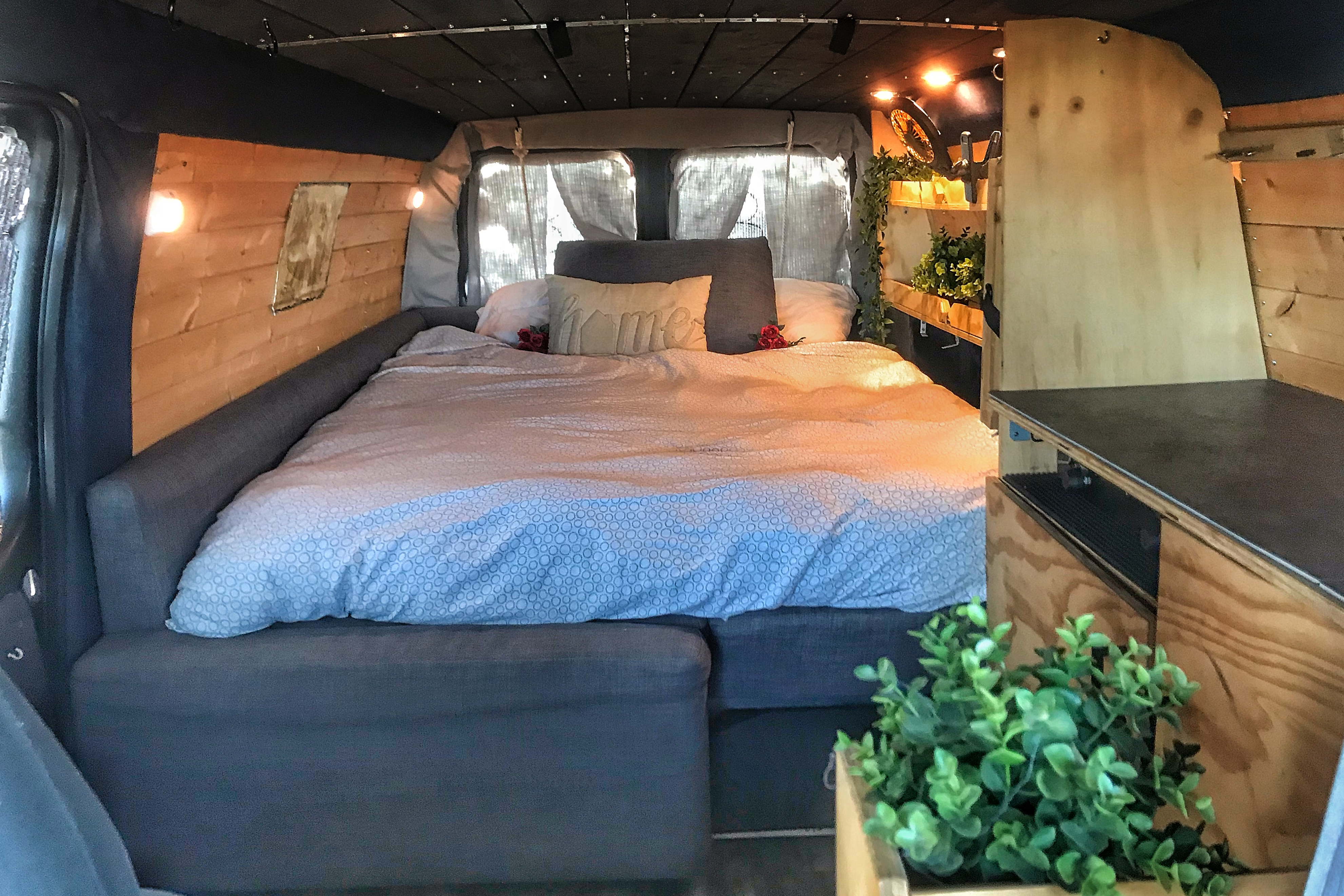 Traveling Hermit-New Age Travel and Services