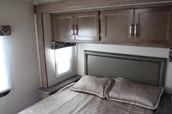 Tonyhai 's 2018 Jayco redhawk Class C