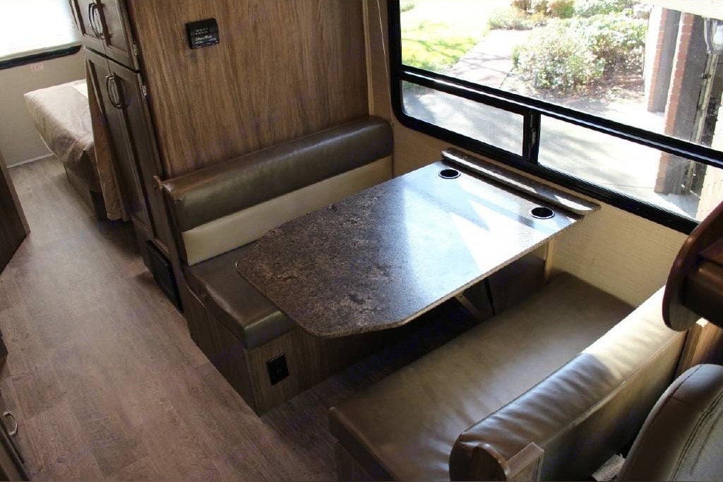 Tonyhai 's 2018 Jayco redhawk  Class C