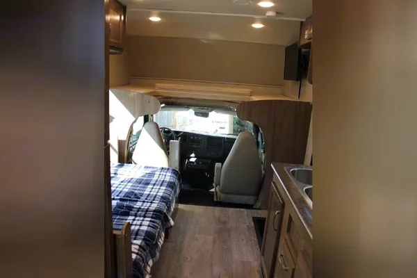 Tonyhai 's 2018 Jayco redhawk Class C
