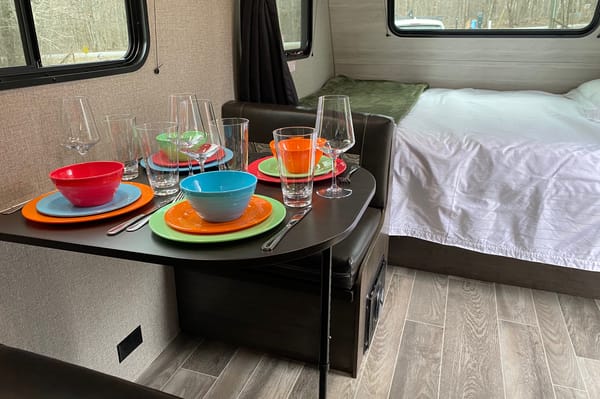 Only 3000lbs - Brand new 2021 Jayco 5 sleeper trailer