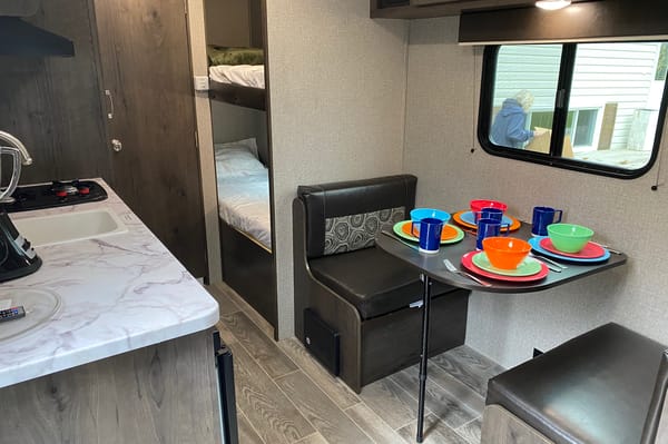 Only 3000lbs - Brand new 2021 Jayco 5 sleeper trailer
