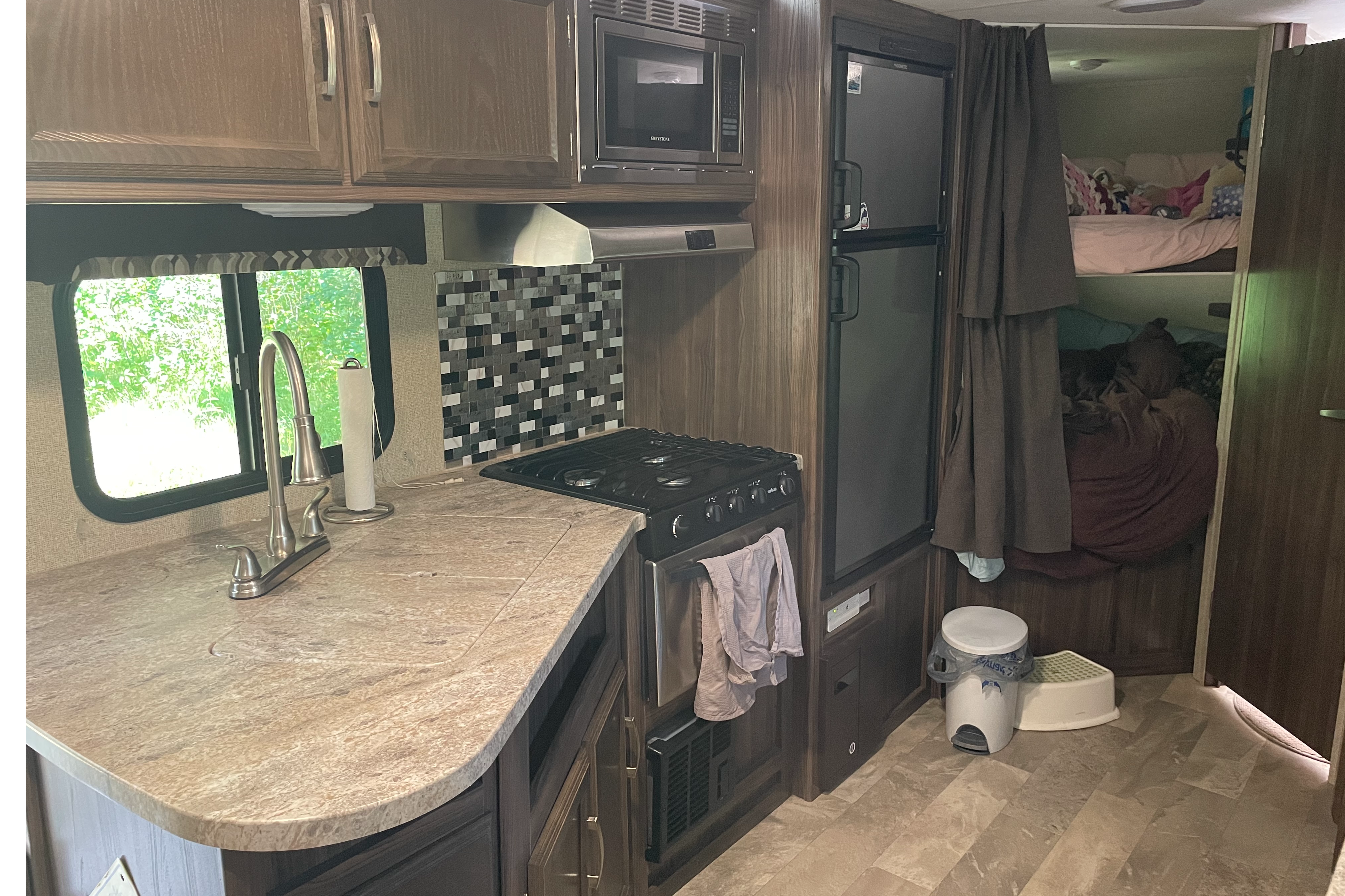 Coachman  Apex Travel Trailer