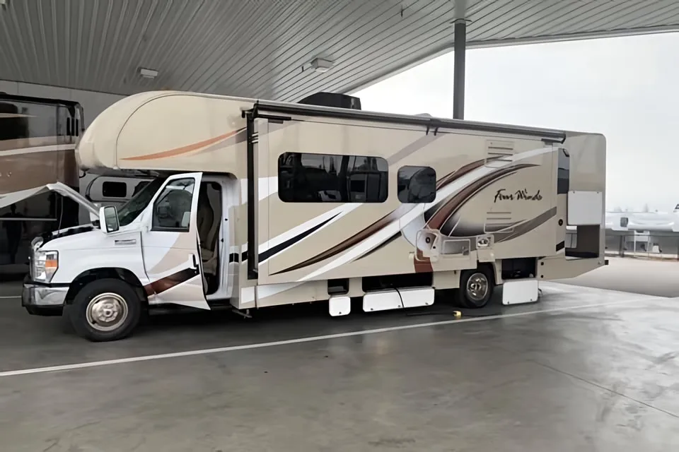 Jody's Thor Motor Coach 31Y Class C