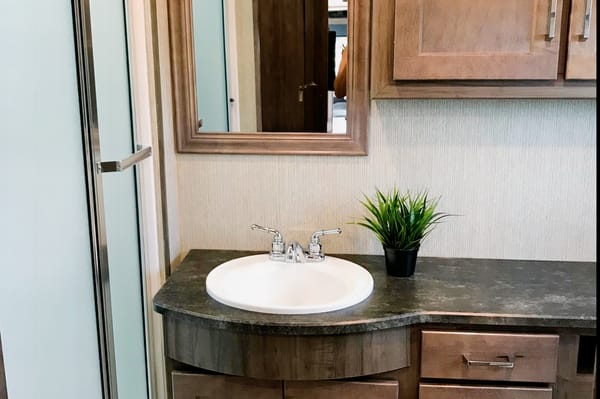 CC RVING LLC