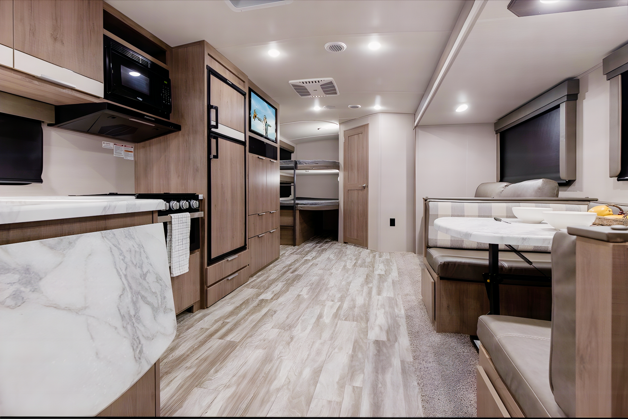 [03] Stress Free RVs - 2021 - New! XL Family Bunkhouse