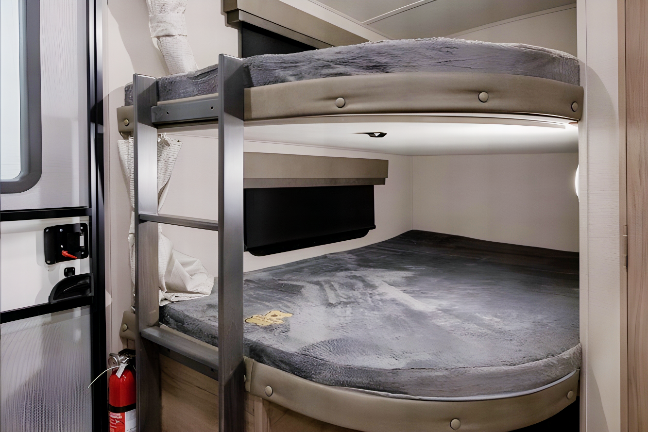 [03] Stress Free RVs - 2021 - New! XL Family Bunkhouse